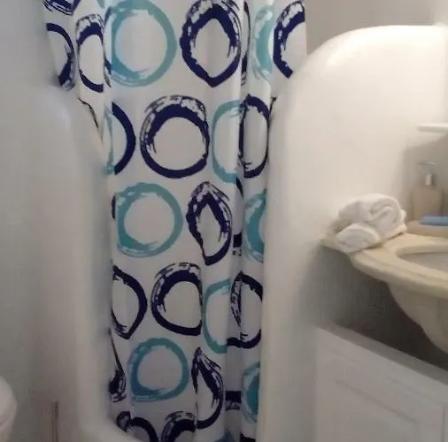 Mykonian Aroma House Ορνός